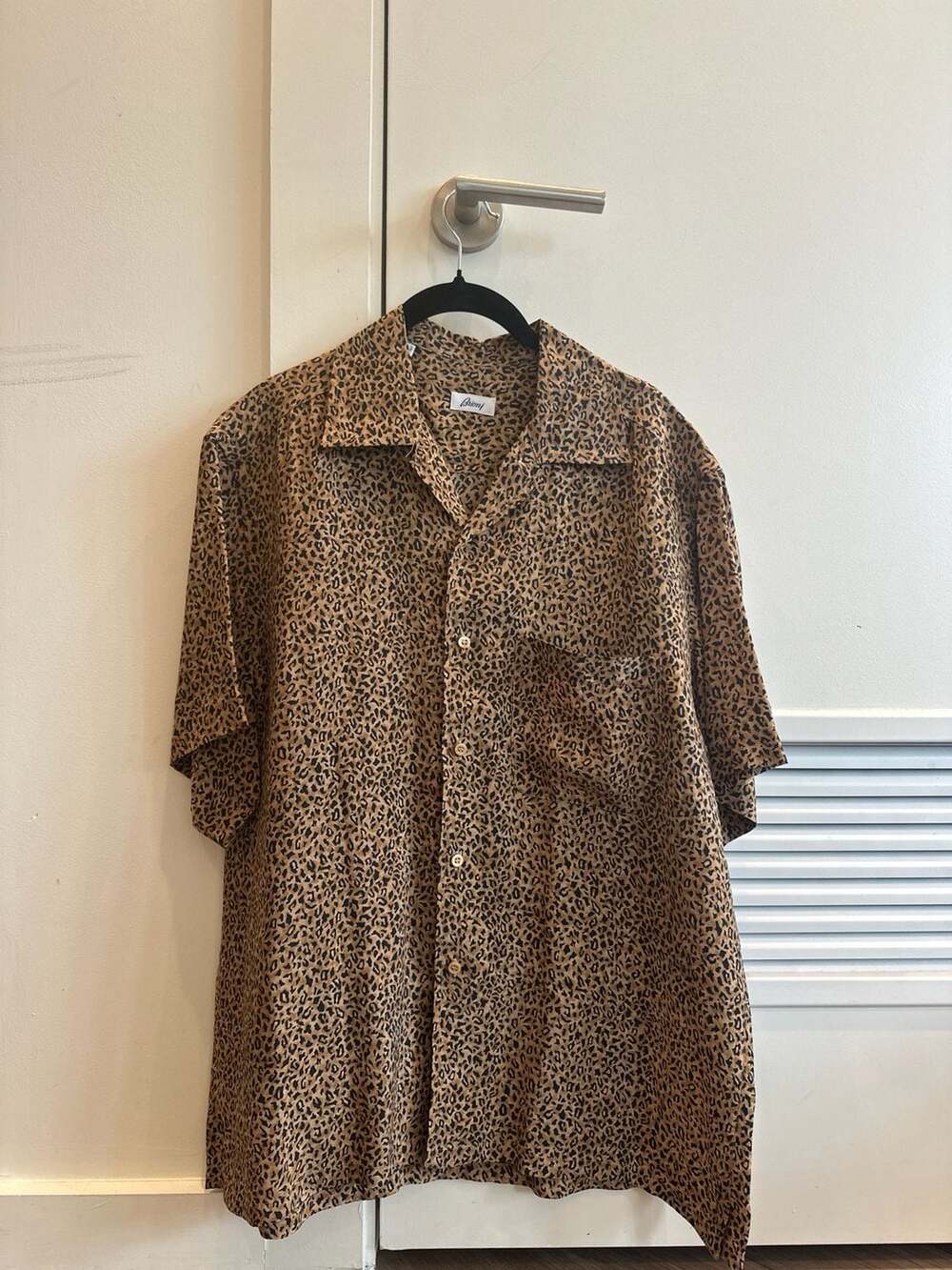 Brioni Leopard Print Rayon Short Sleeve Shirt Size M Made in Italy